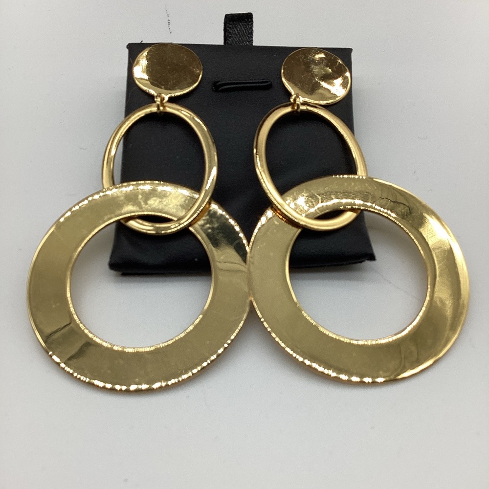 51. Gold 3-Tier Circular Earrings 3” VGUC - Picture 2 of 3